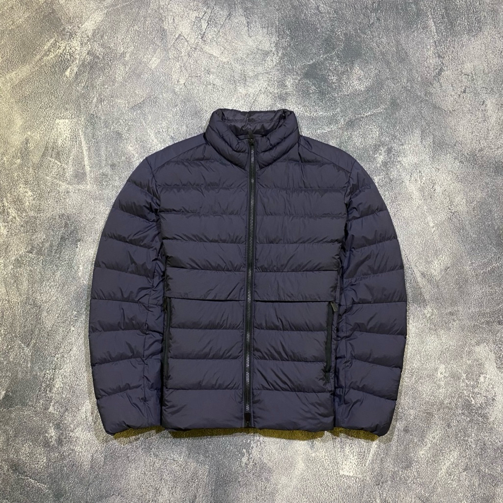 jaket uniqlo bulu angsa.