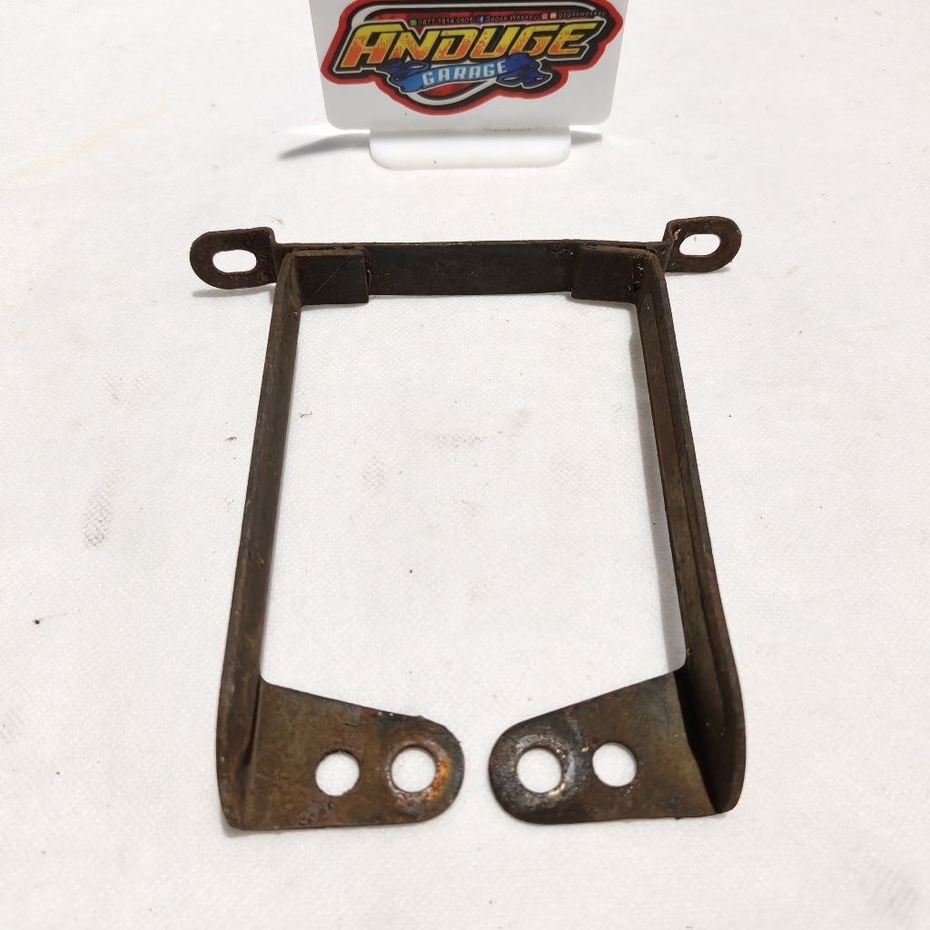 breket braket pangkon dudukan pelat plat nomor depan Suzuki rkcool RK cool