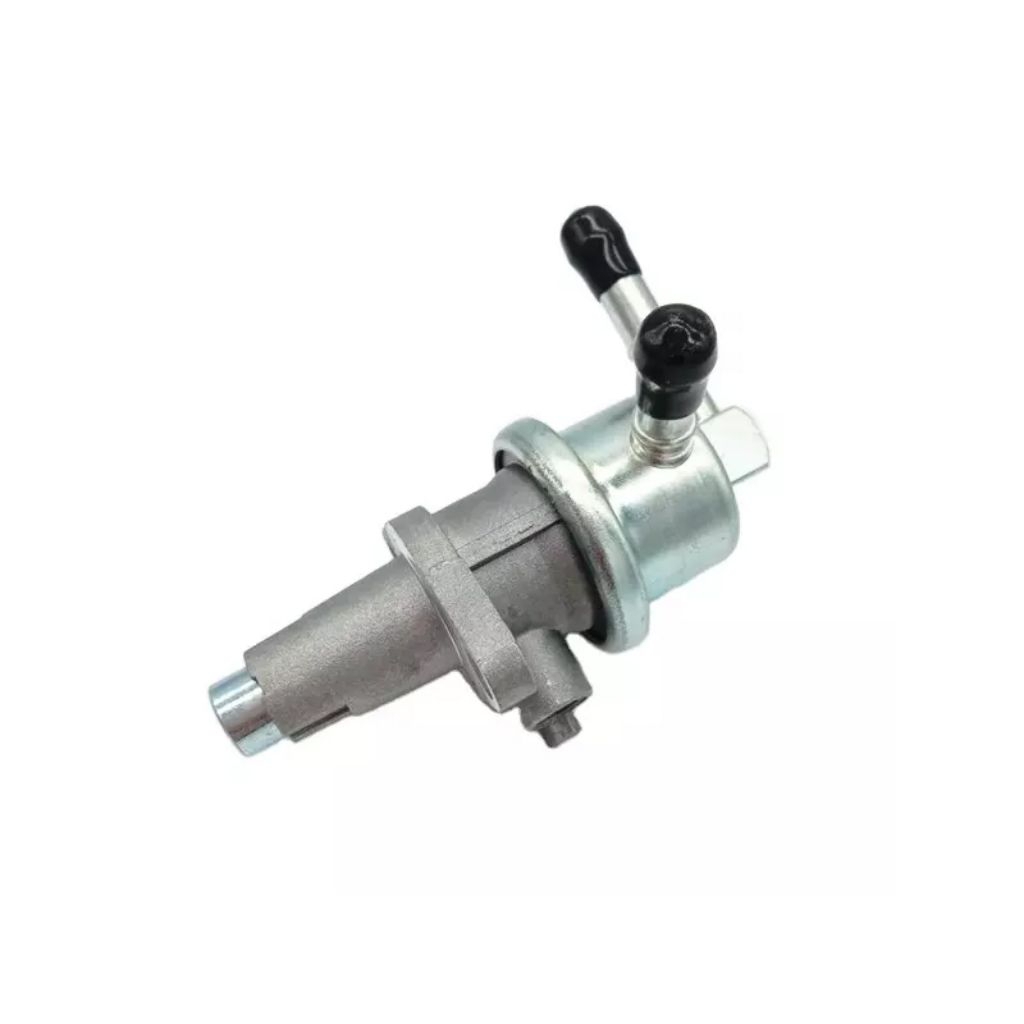 FUELPUMP TRAKTOR KUBOTA L3608, L4018, L4400, L5018 17121-52030