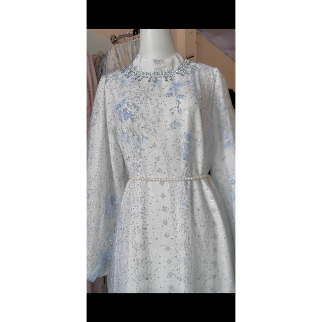 dress tile manik putih biru