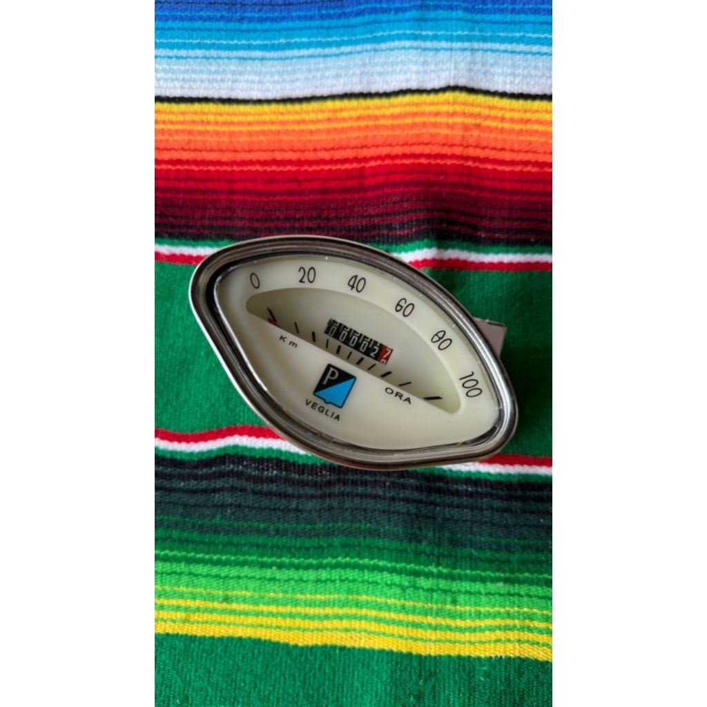 Speedo meter Vespa Vbb 100 new Import