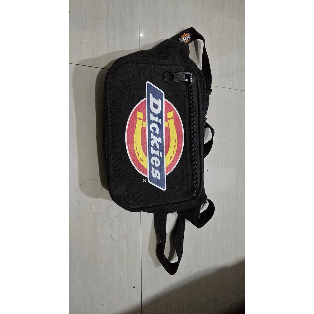 Dickies slingbag