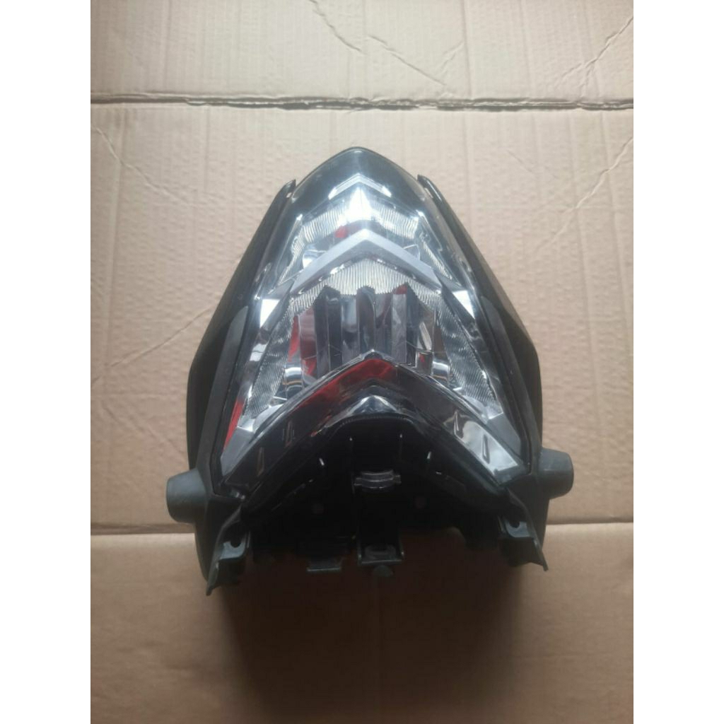 headlamp cover lampu depan CB150r led. lampu depan cb 150 r fi led original