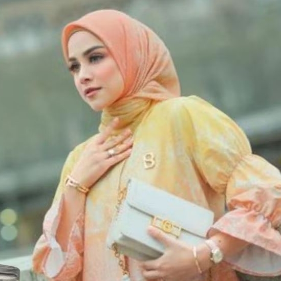 New BUTTONSCARVES EL MAR MINORCA