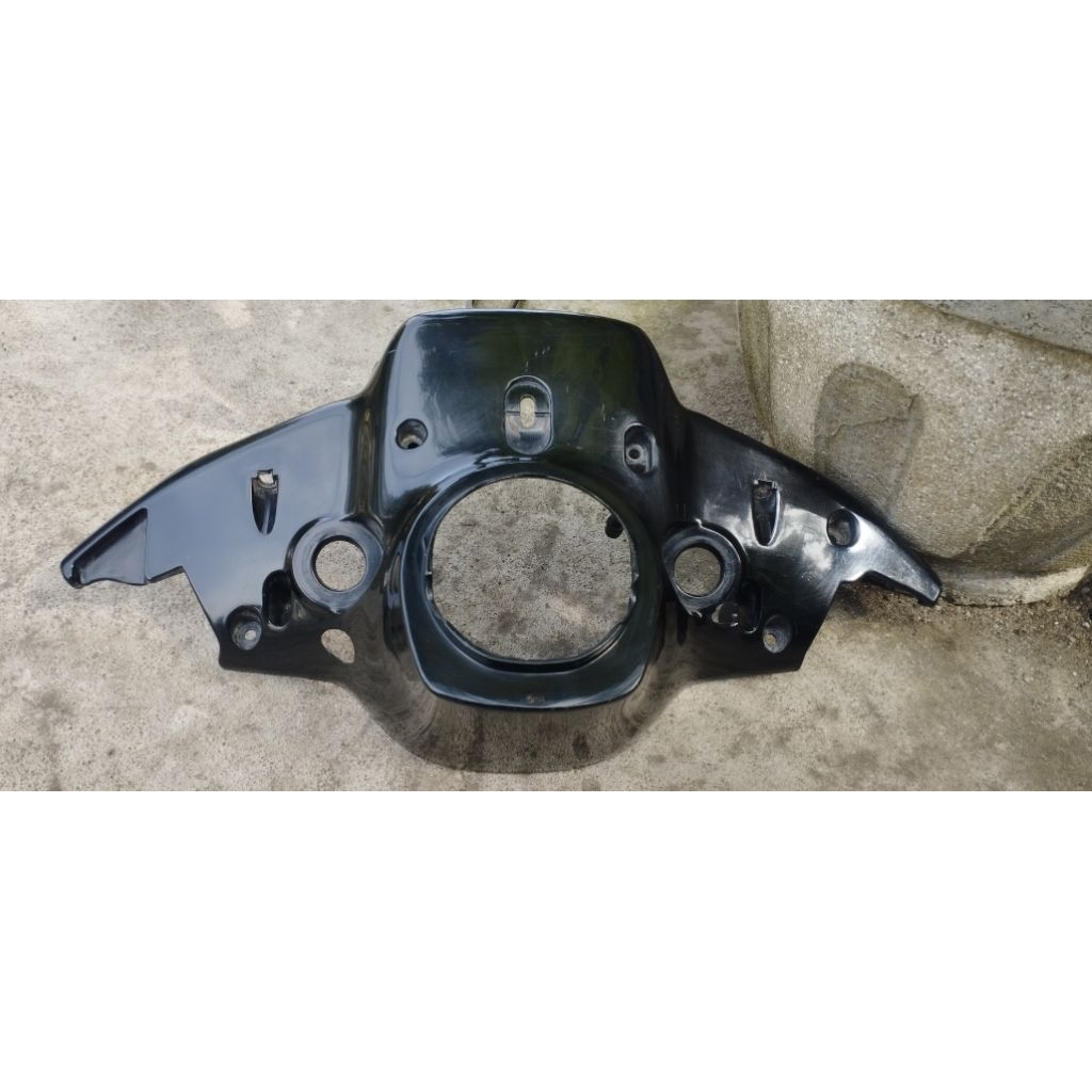 Batok B Totok Lampu Depan Bagian Bawah Yamaha Crypton Force1 Force 1 F1 F1Z Fiz Fiz Kotak Original