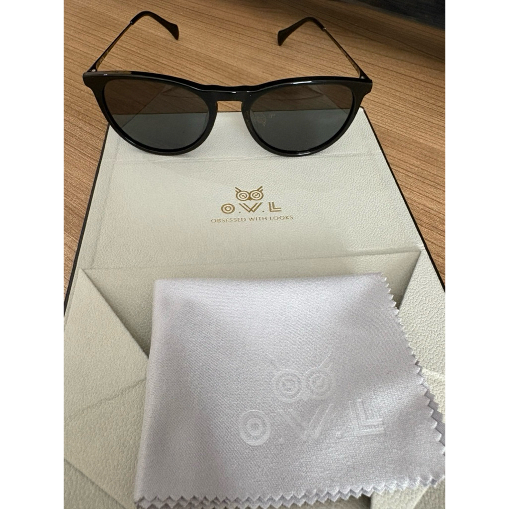 sunglasses black/ o.w.l eyewear/ owl