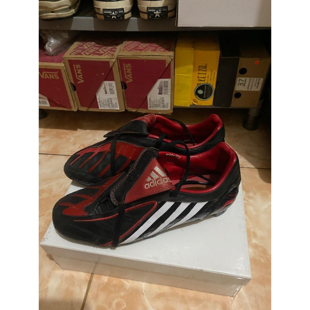 Adidas Predator Powerswerve TRX