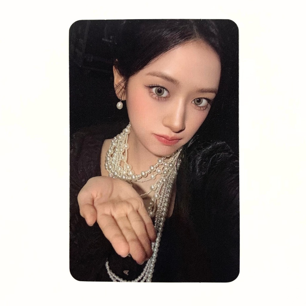 [sharing] IVE SHOW WHAT I AM MD 70k Photocard Benefit