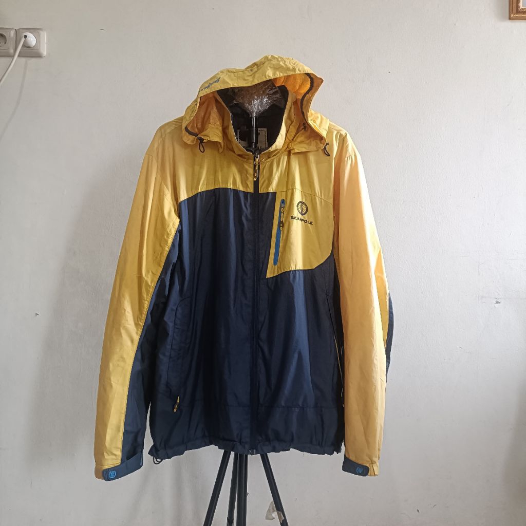 JAKET OUTDOOR BEANPOLE GORPCORE SECOND