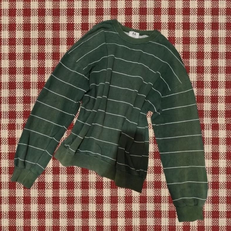 preloved crewneck sweater sweatshirt salur stripe army hijau botol style downtown merk awesome appar