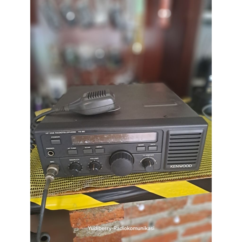 Radio HF KENWOOD TK80 RIG SSB KENWOOD TK-80 RADIO ALL BAND KENWOOD 80
