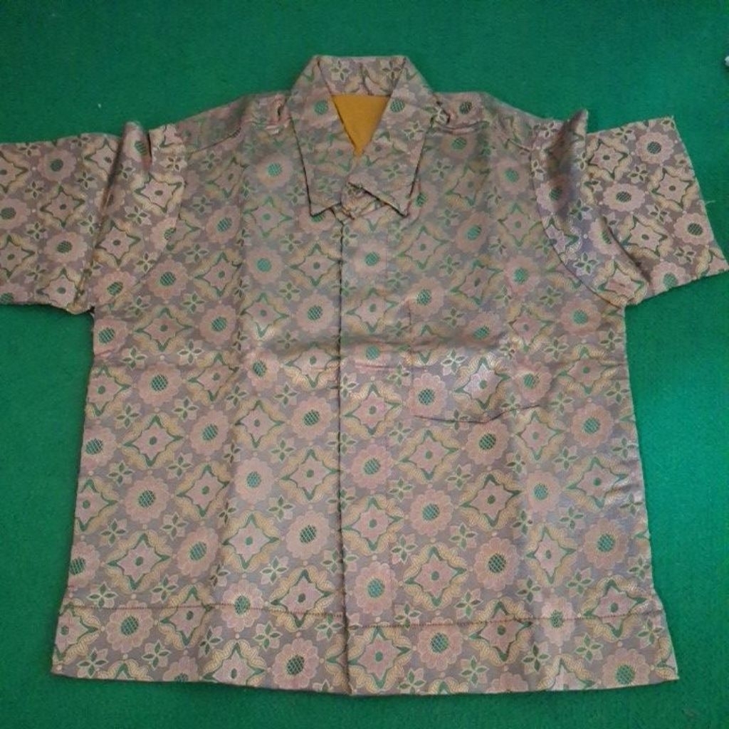 Hem Batik anak laki laki. preloved