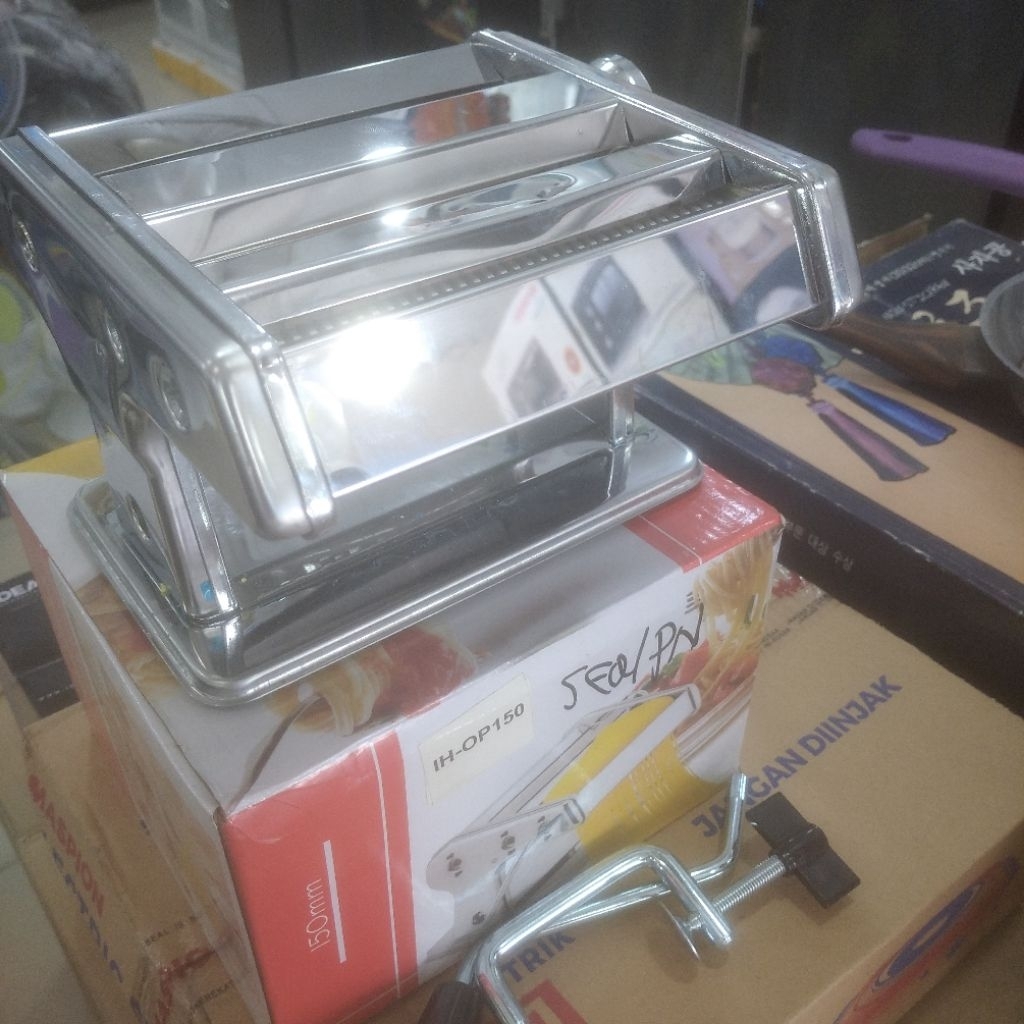 Ampia  Pemotong Mie Mesin Kue Bawang