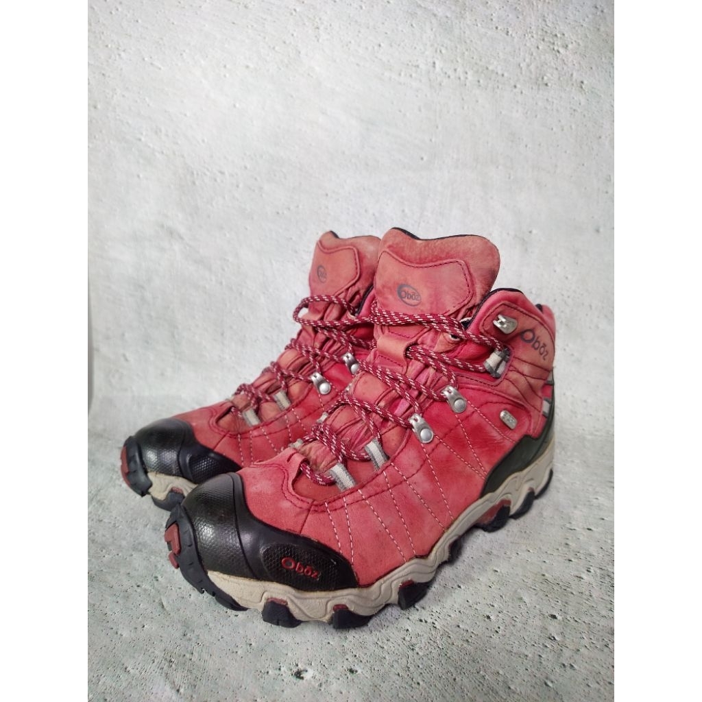 Sepatu outdoor OBOZ Size 42,5