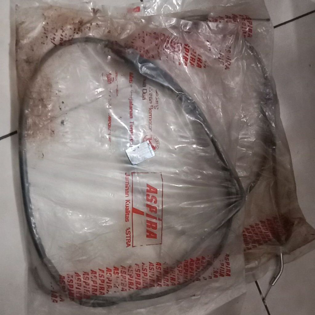 kabel gas Suzuki Crystal Bravo