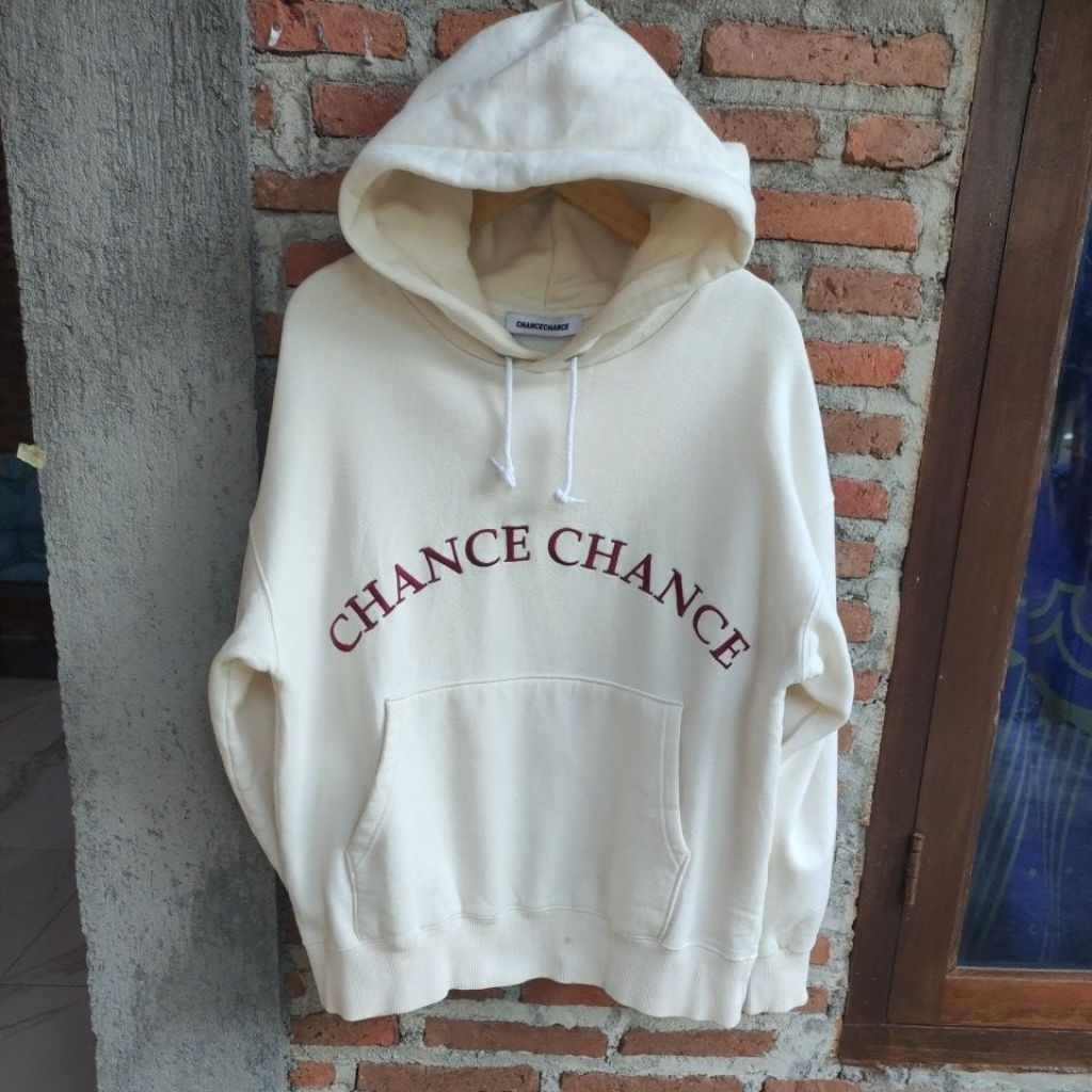 hoodie HD chance chance orignl putih BW(noda wajar) size XL