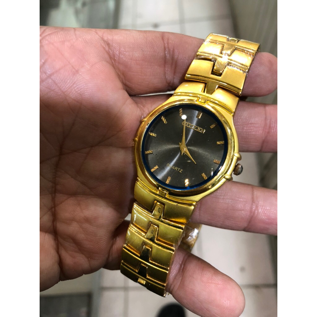 jam tangan pria citizenqurtz gold klasik fashionable