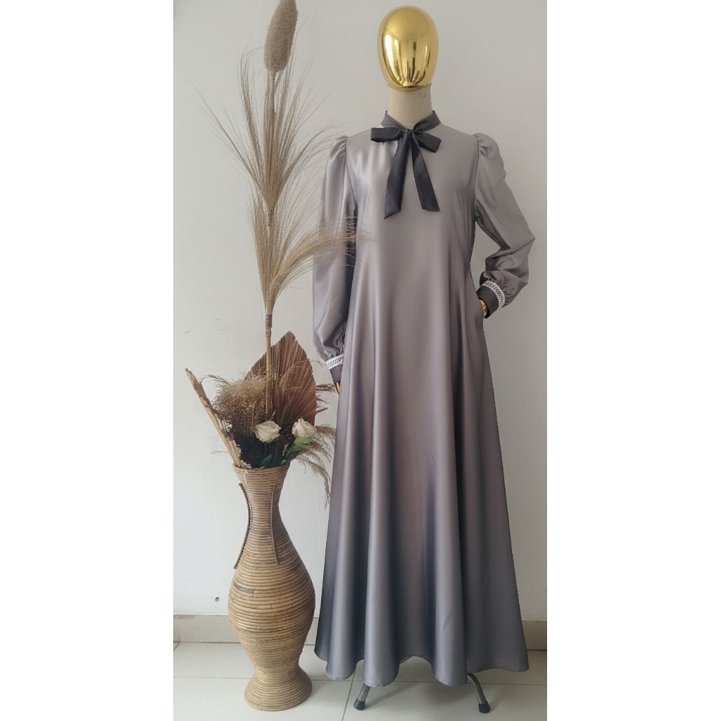 KIYOMI_ Aliyah dress | abaya dress|gamis hitam |gamis hitam