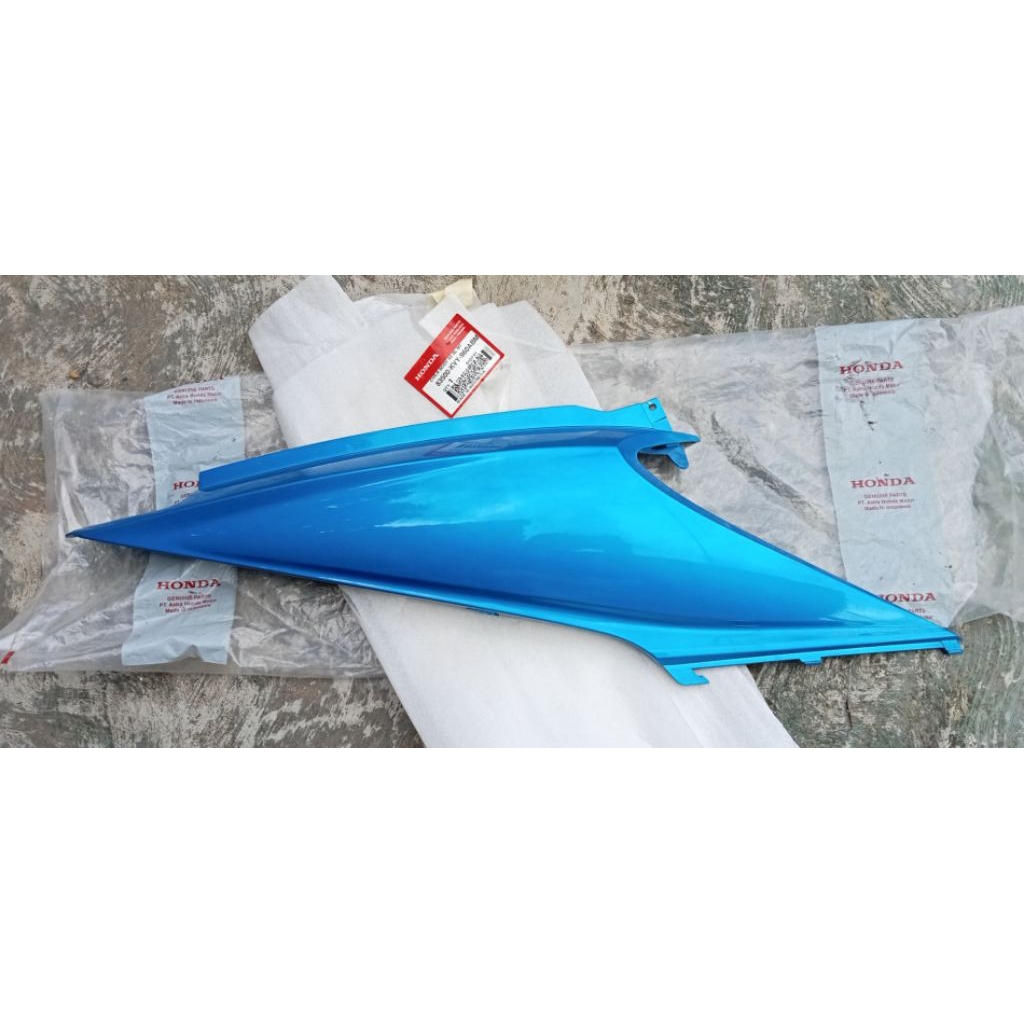 Honda beat karburator body samping beat karbu biru metalik original body beat karbu original biru me