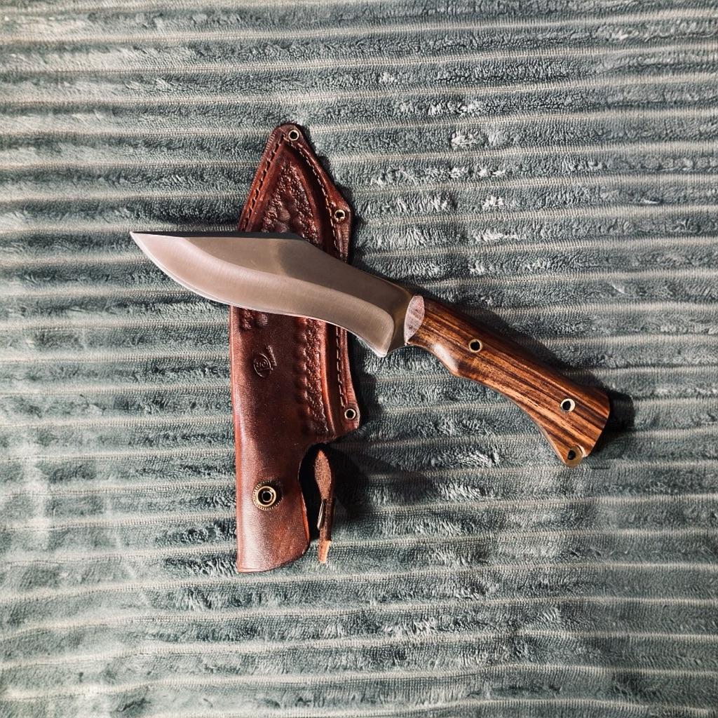 Pisau Camping Bushcraft Fulltang Baja Per Sonokeling