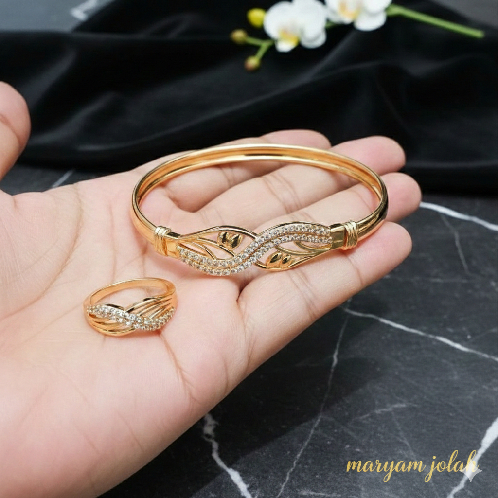 Set Perhiasan Wanita Cincin Gelang Bangle Alloy Premium Modern Gold Elegan Harian