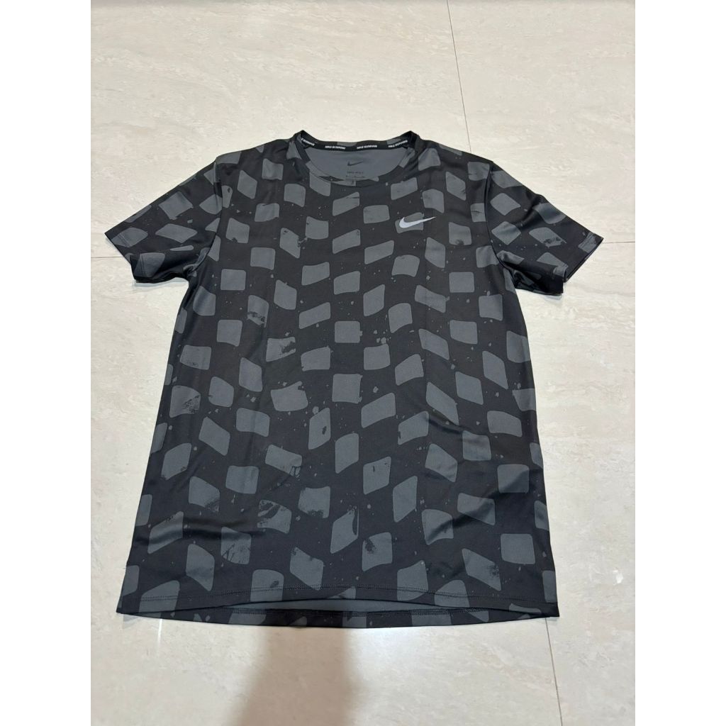 Nike Miler Checkerboard Tee
