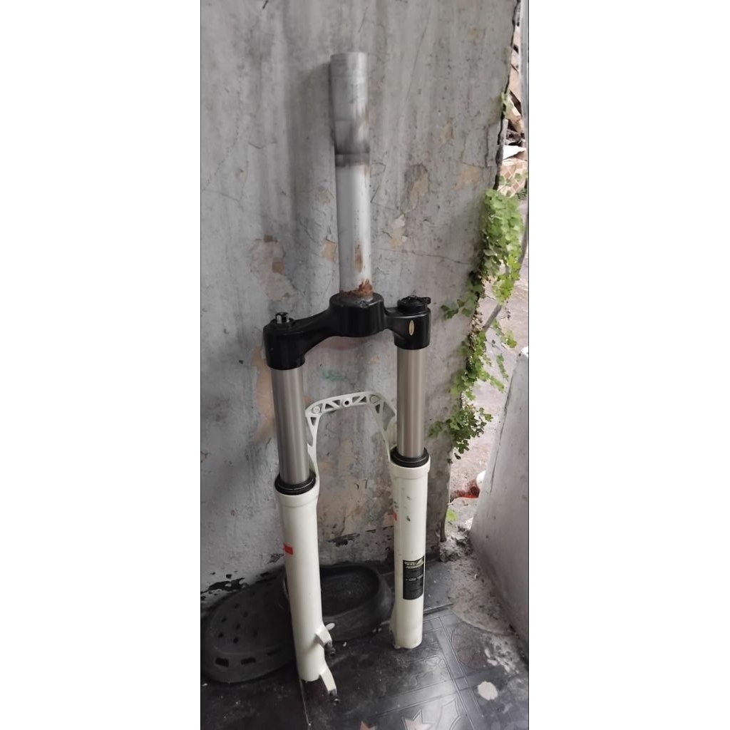 fork rst first ukuran 26 travel 120