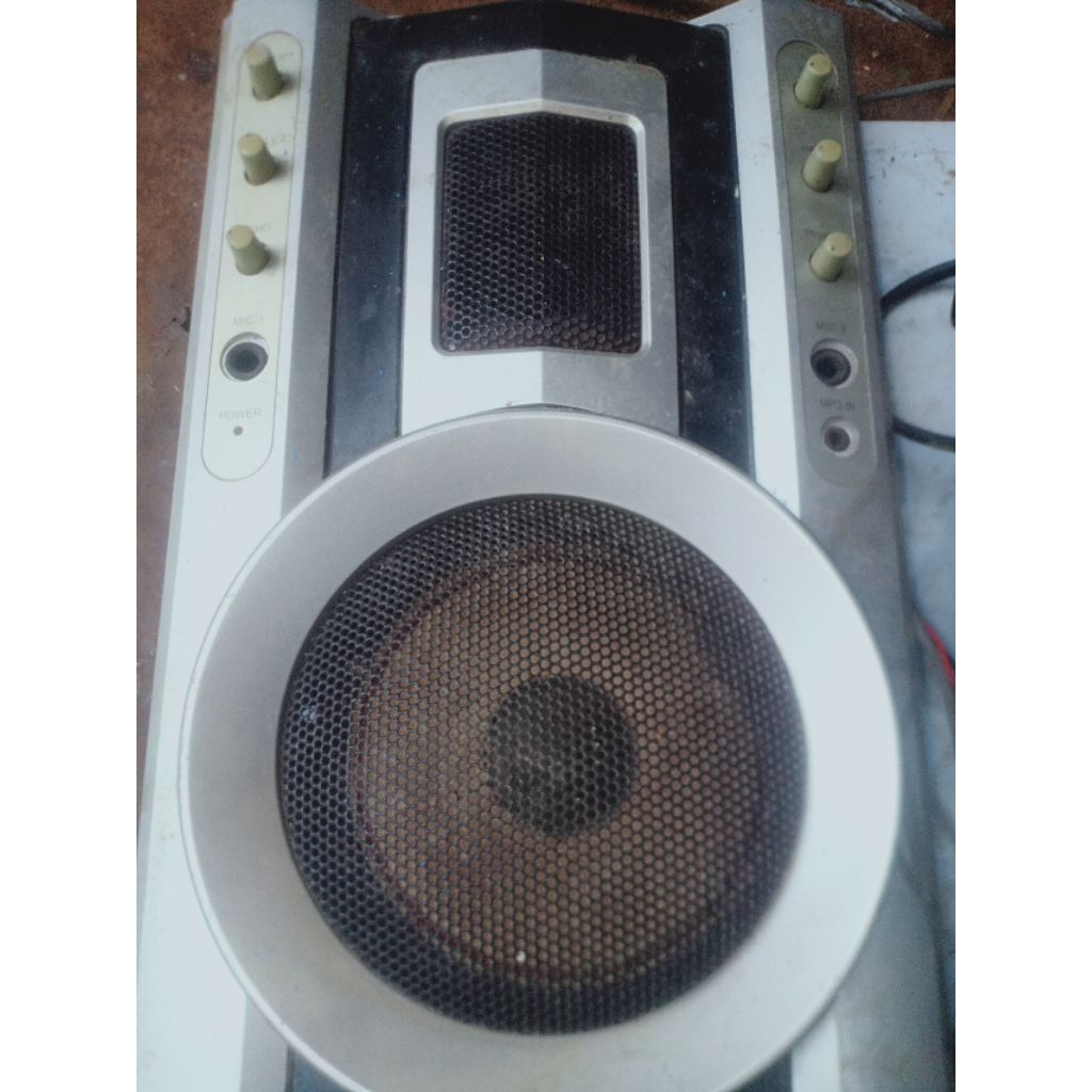 Mesin speaker aktif polytron PAS 28