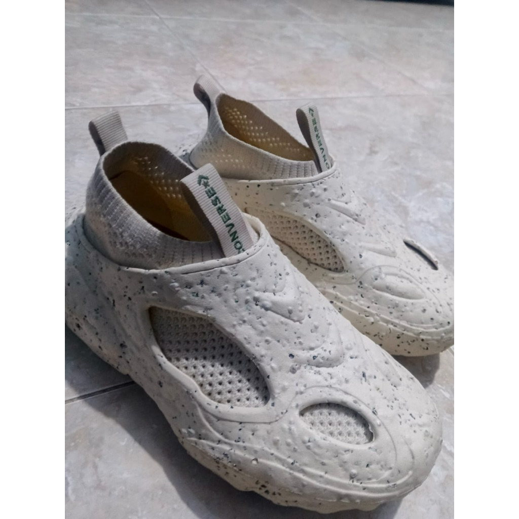 Converse Sponge Crater Slip