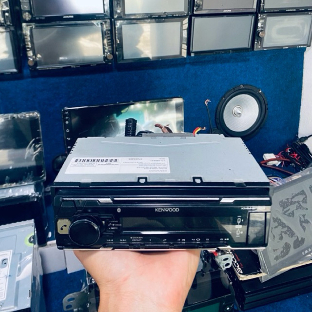 head unit single din merek kenwood KMM-303-BT