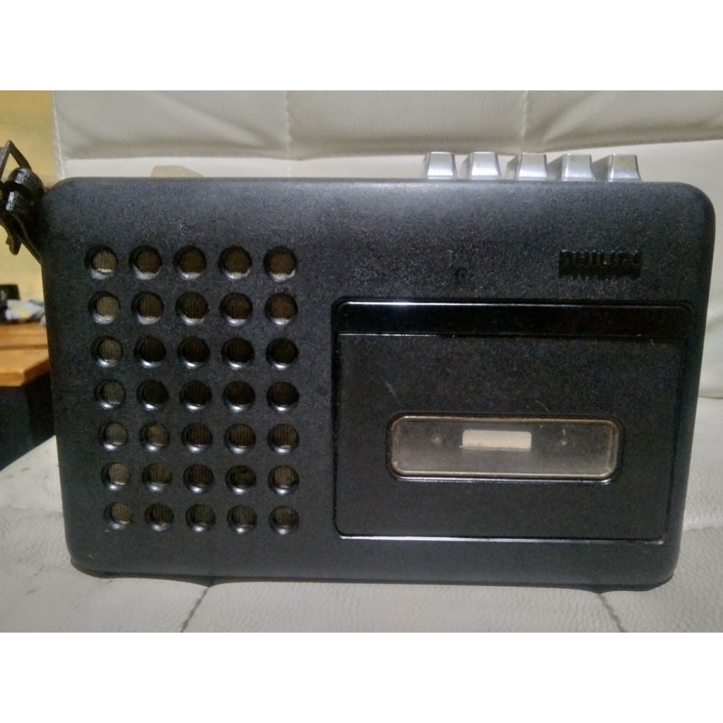 radio retro Philips jadul untested