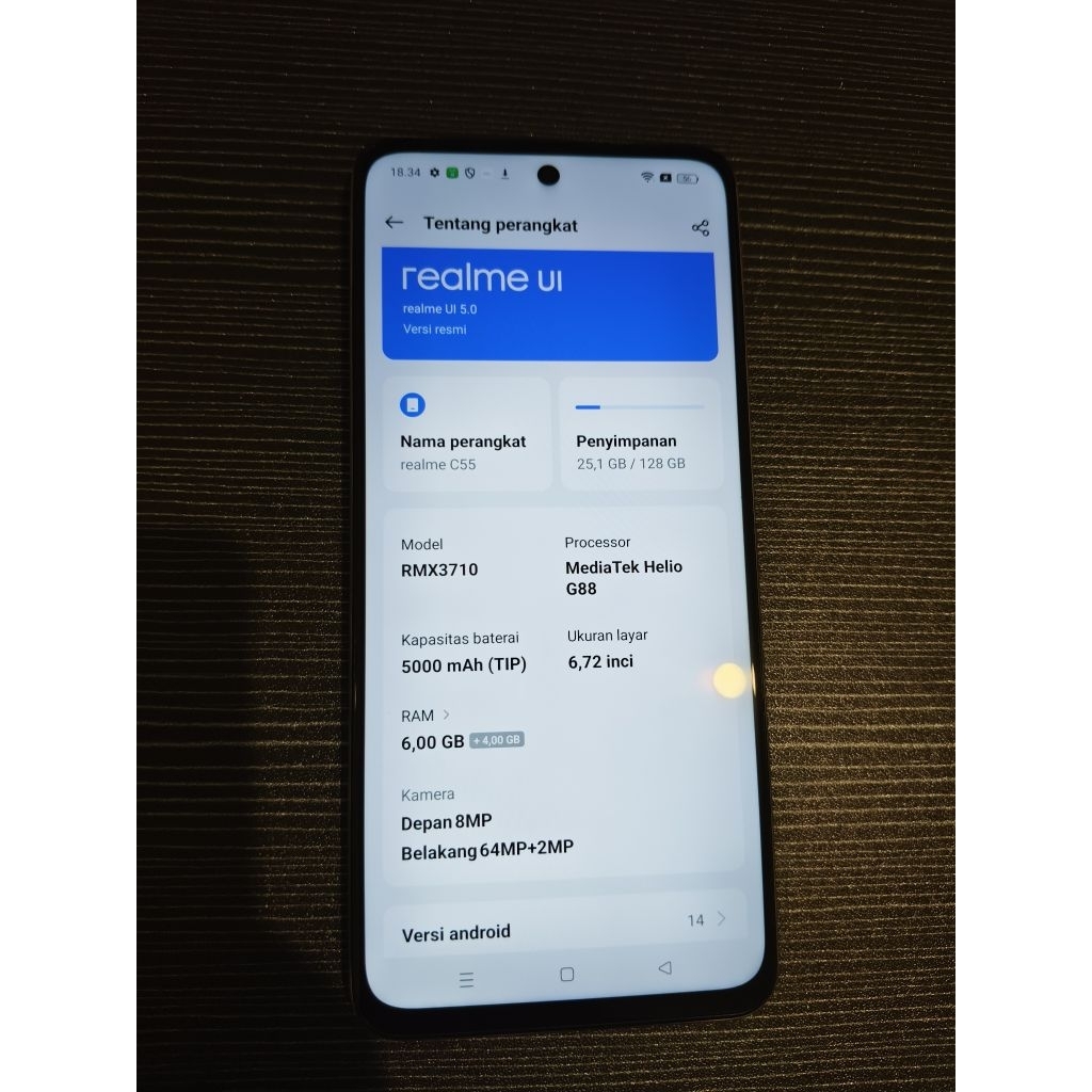 HP second pemakaian pribadi Real Me C55 6/128 GB (tanpa box dan earphones)
