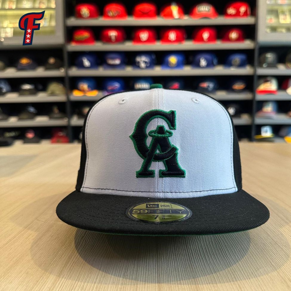 Topi New Era MLB California Angels 35th Anniversary Retro Logo Patch Black White 59FIFTY Baseball Fi
