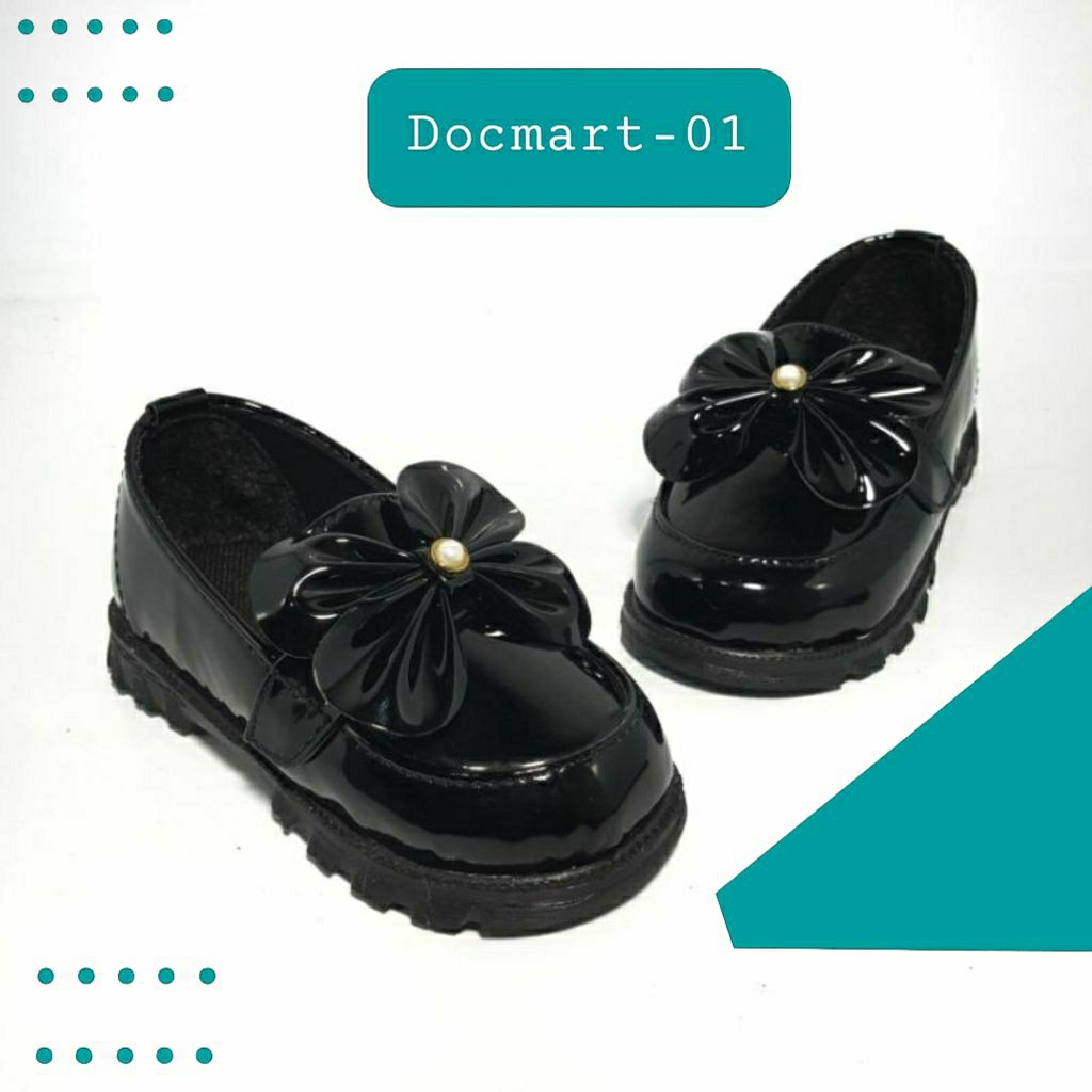 Sepatu Anak Perempuan Hitam Pita Glossy / Sepatu Sekolah Anak Perempuan Tk / Sepatu Pesta Anak