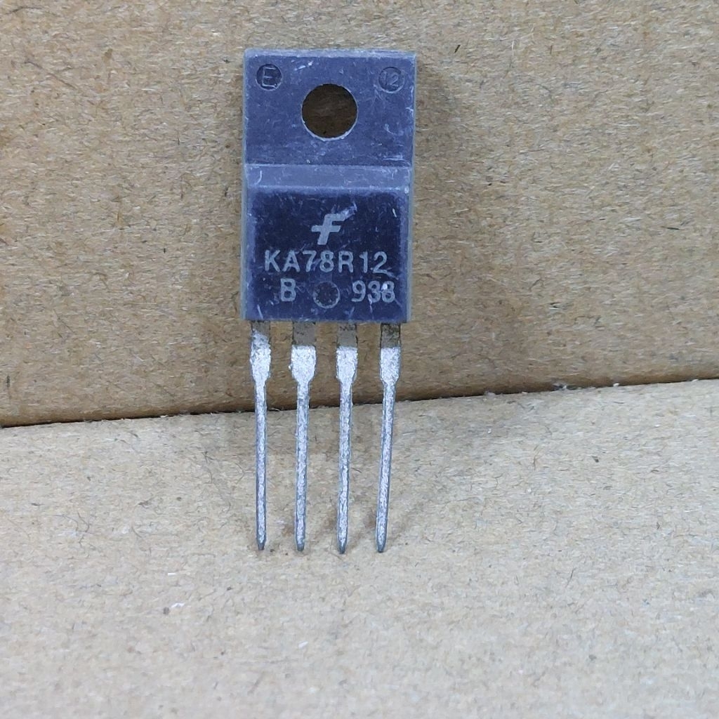 IC regulator tegangan KA78R12