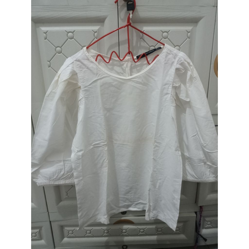 Pl blouse putih