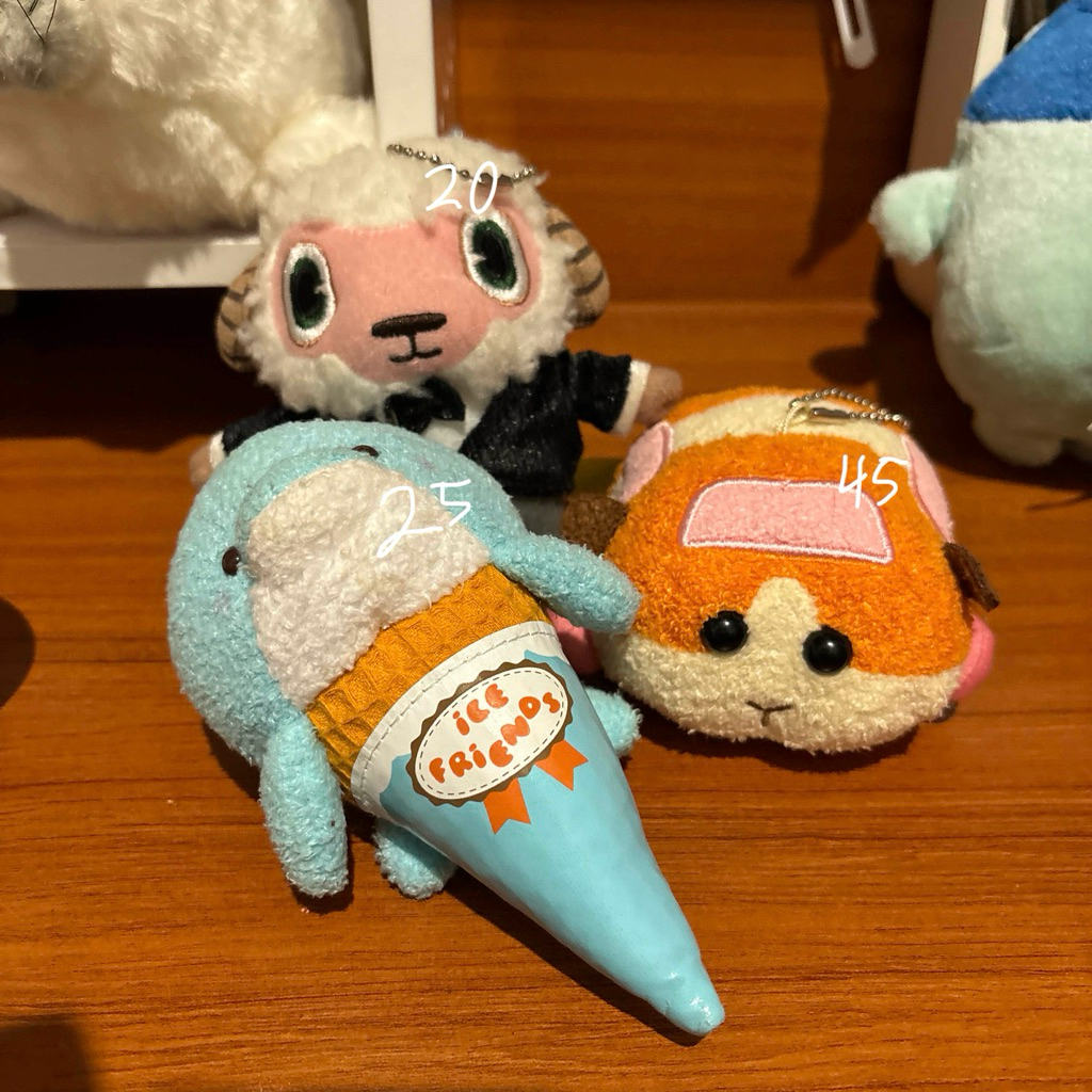 pui pui molcar sheep ice friends keychain bagcharms