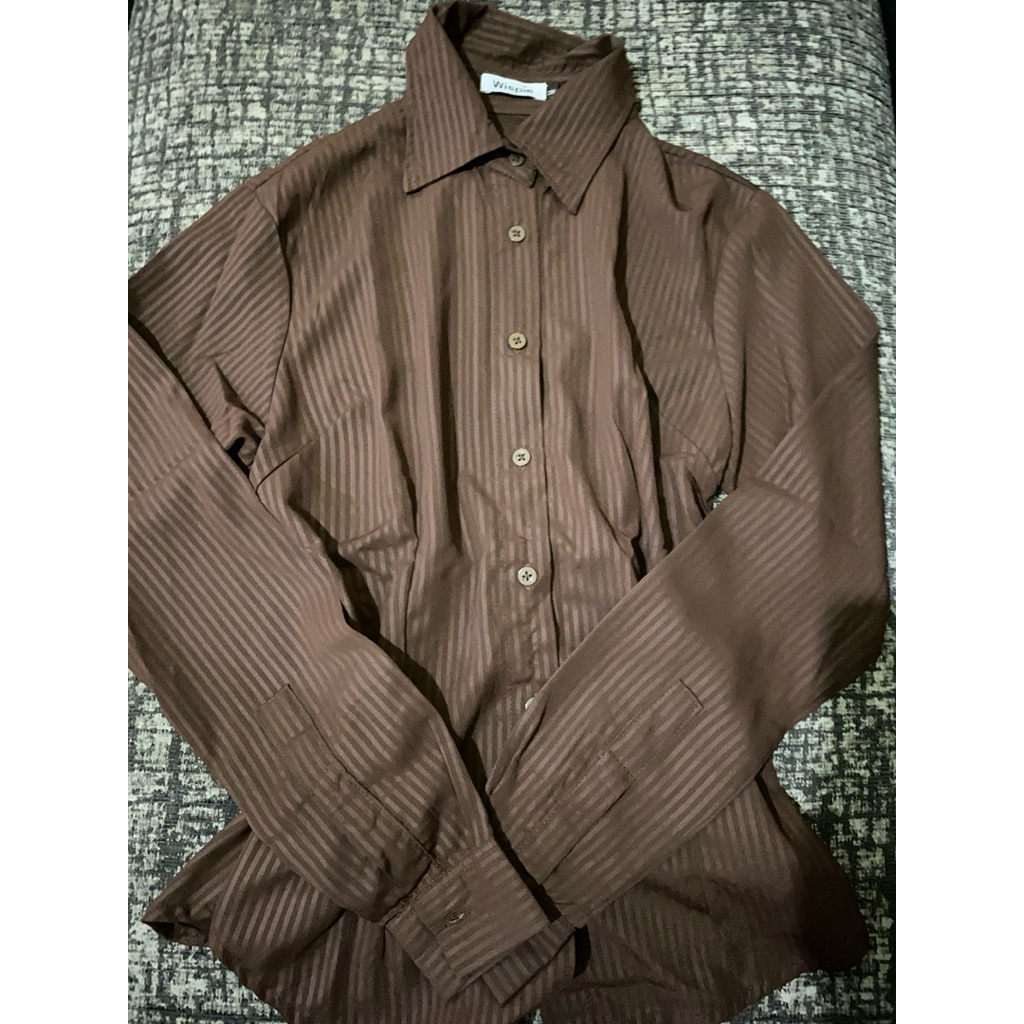 Kemeja Wispie Girl Boss Fitted Shirt Lengan Panjang