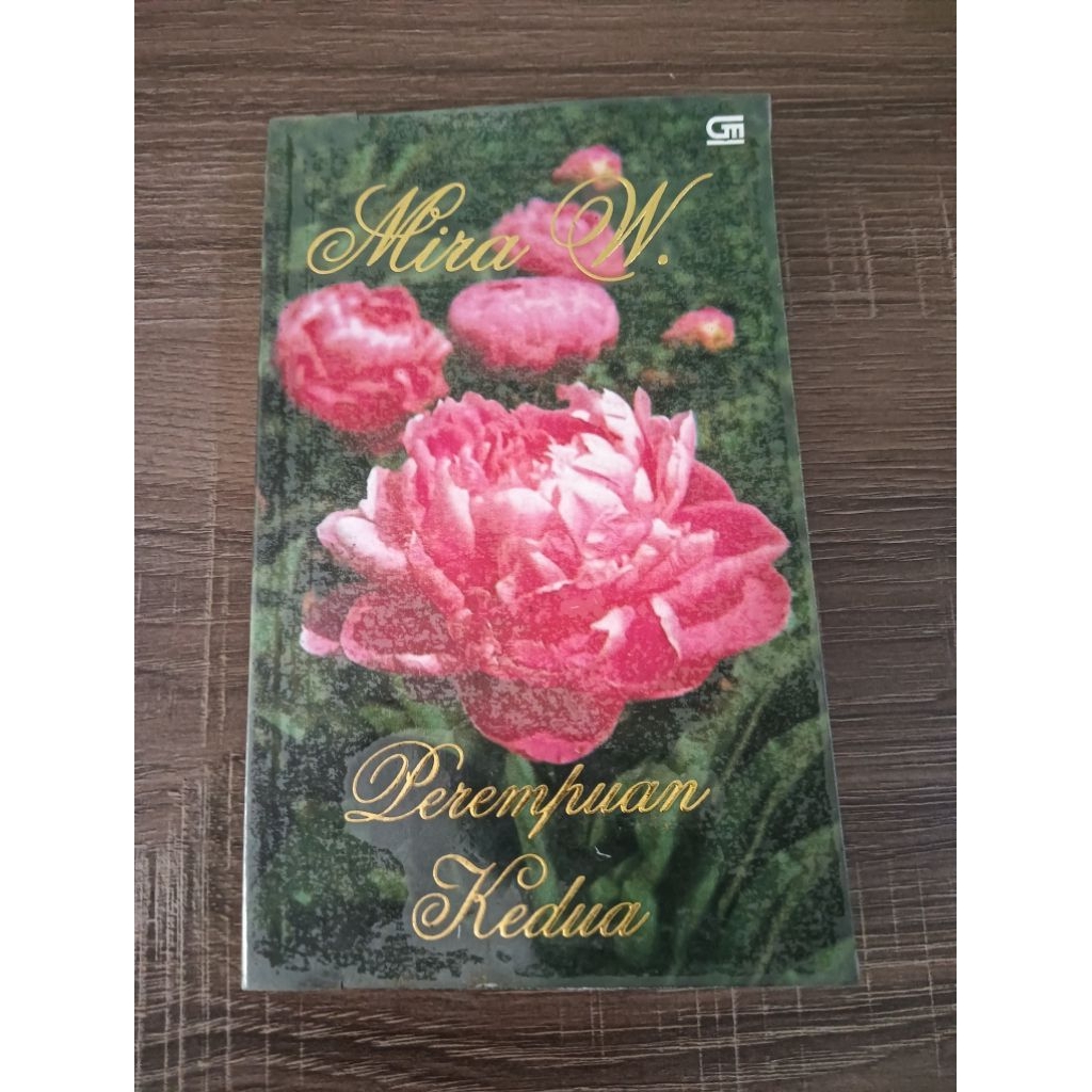 Mira W.Title: Perempuan Kedua