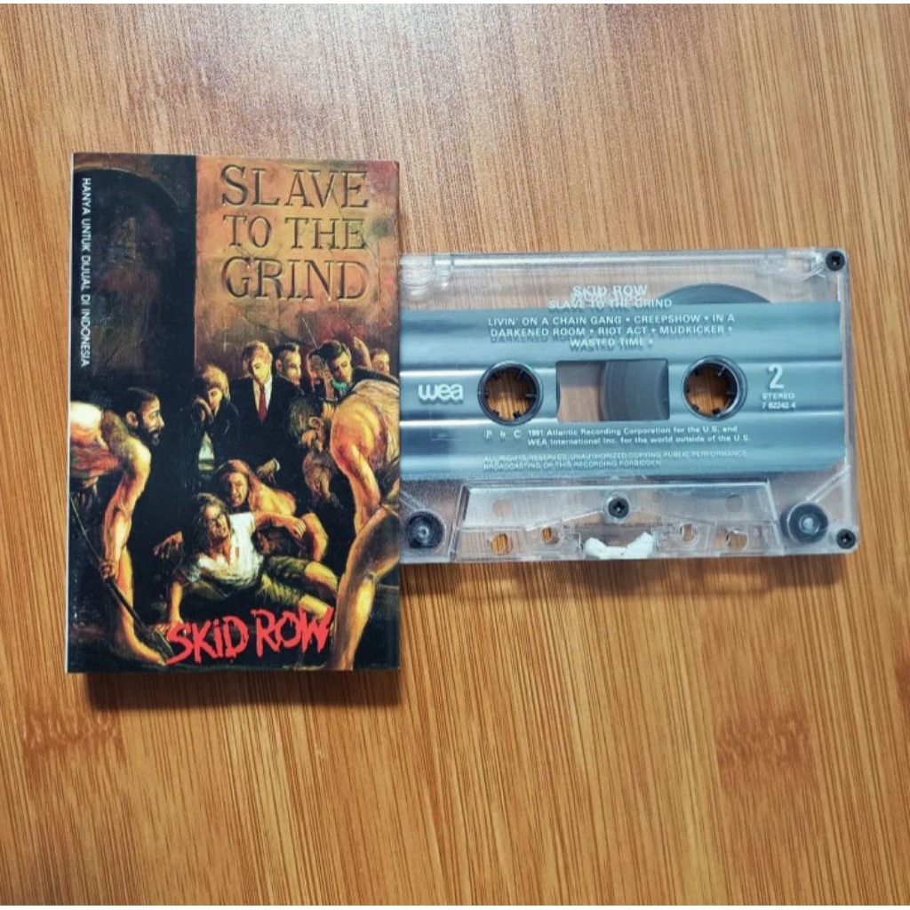 Kaset Skid Row - Slave To The Grind