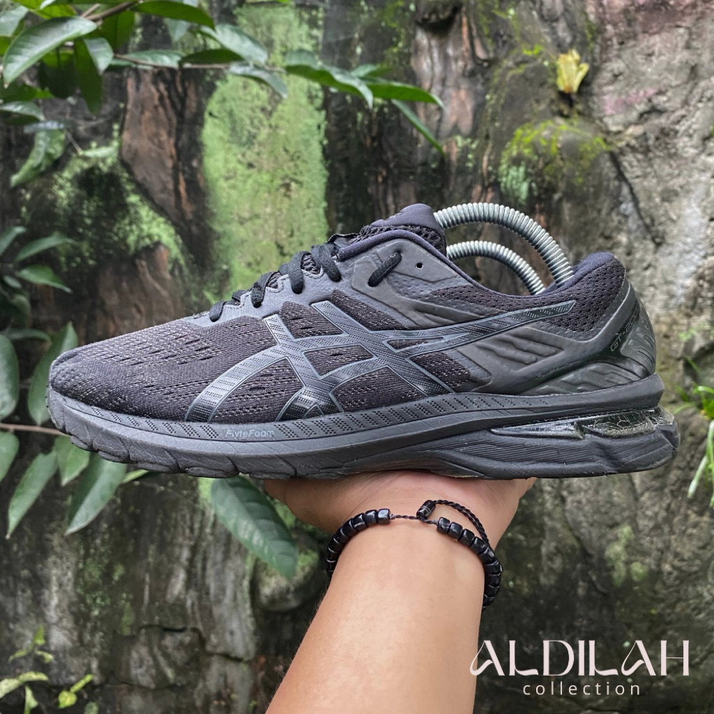 ASICS GT2000 9 'Triple Black' Running Shoes Size 42 (26.5cm)