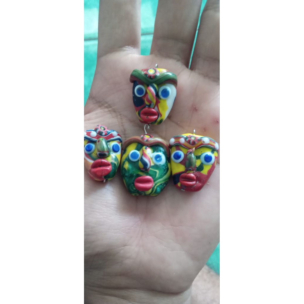 1 butir manik manik liontin topeng wajah (accesories manik manik)beads modern