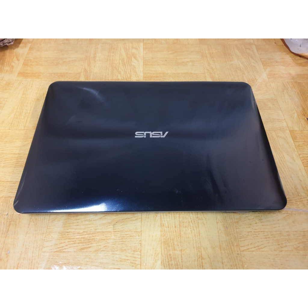 Asus X555B AMD A9-9420 Ram 4GV HDD 500GB