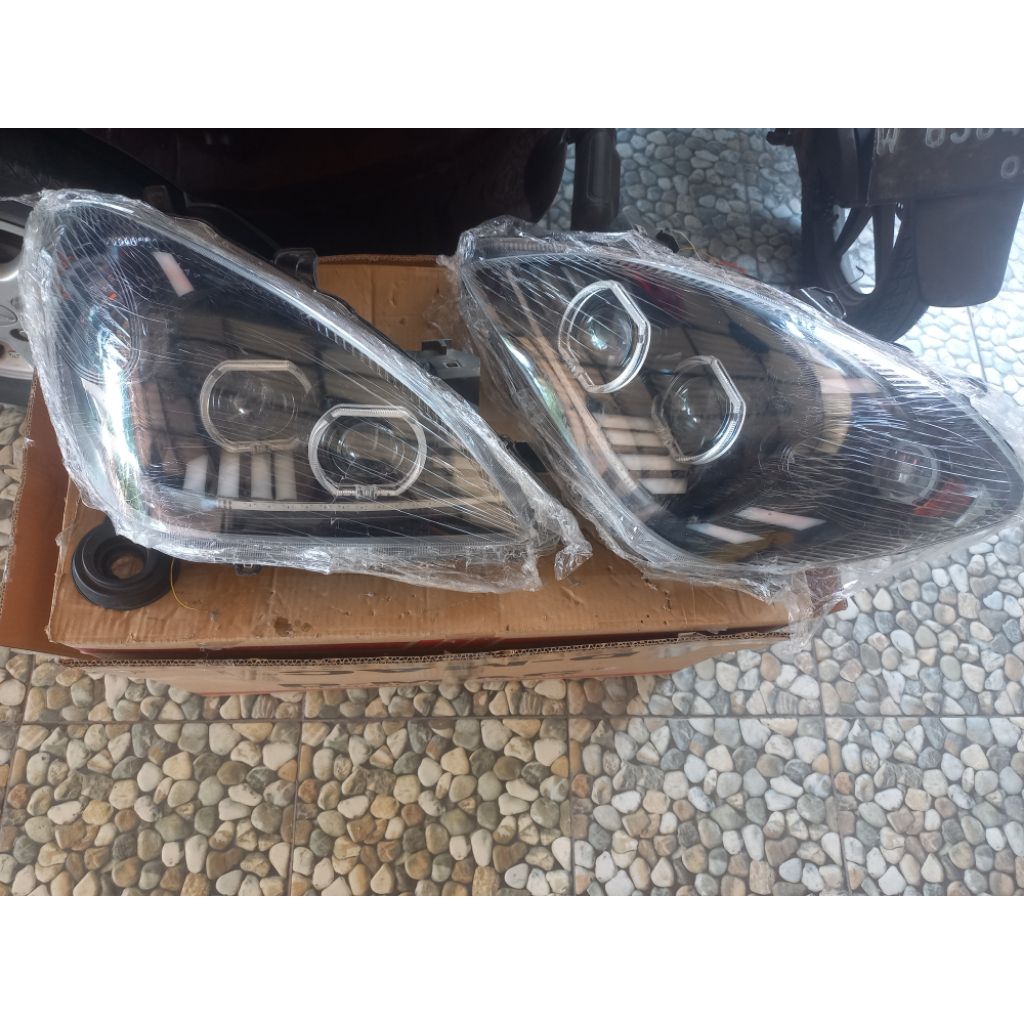 headlamp avanza -xenia 2004 -2011