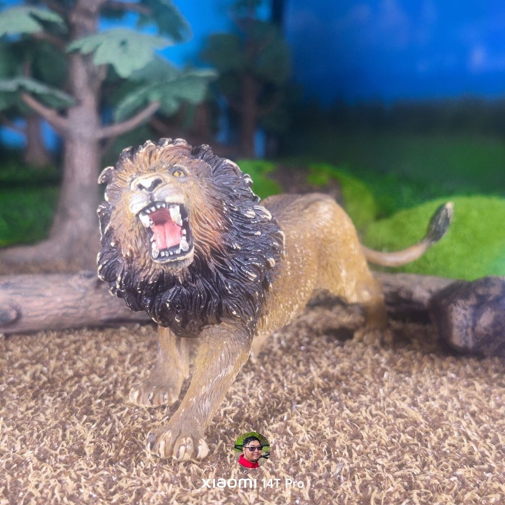 bullyland lion singa figure