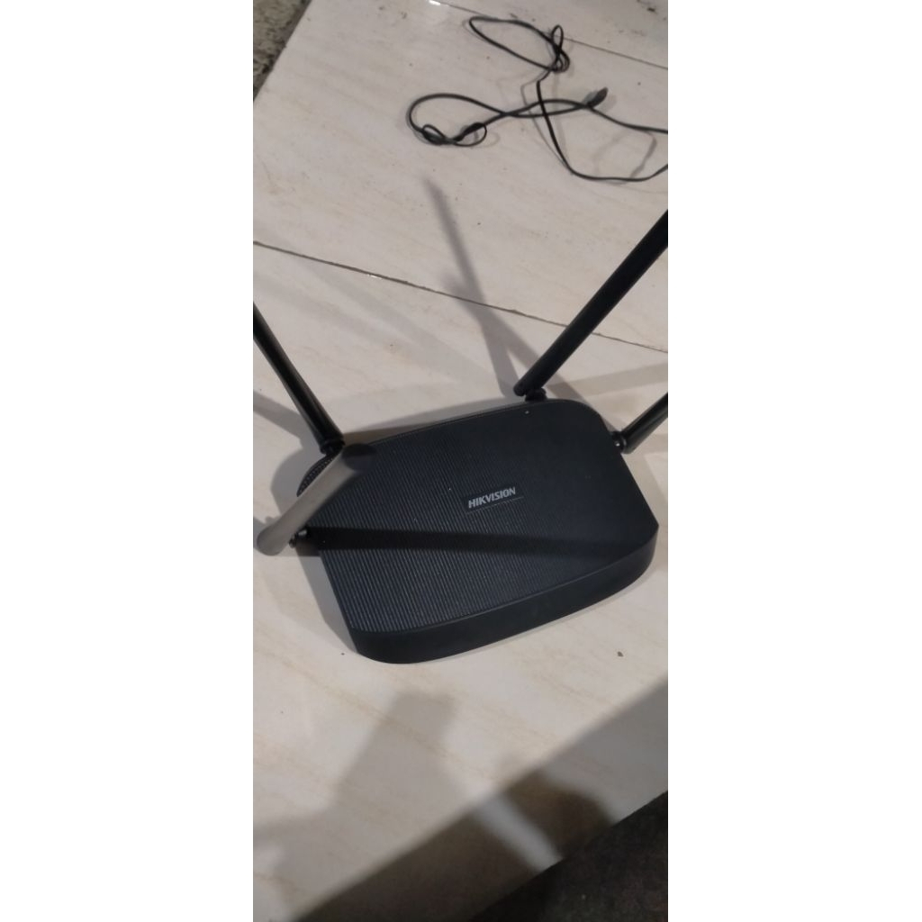 Router Wifi HIKVISION DS-3WR12C