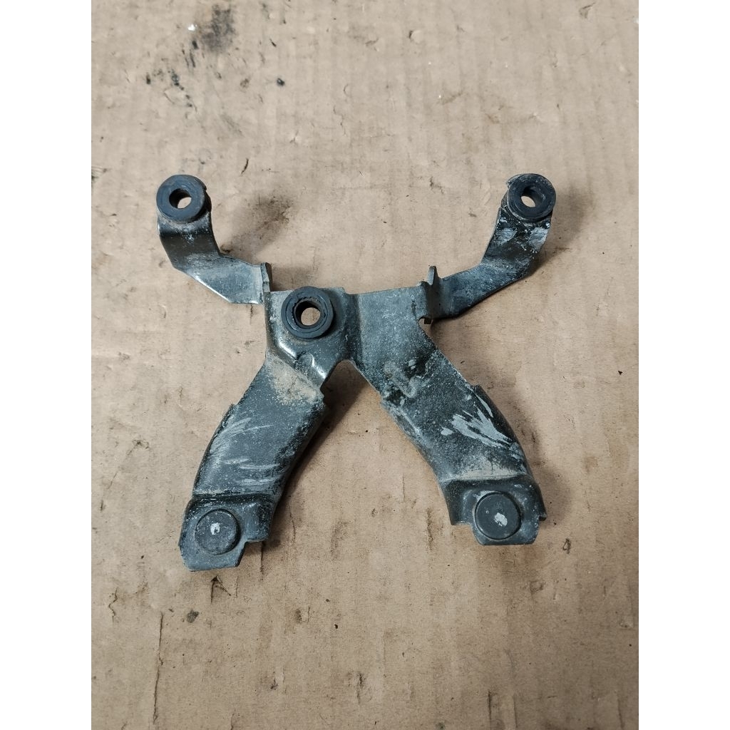 breket pangkon spido meter yamaha scorpio z old ori