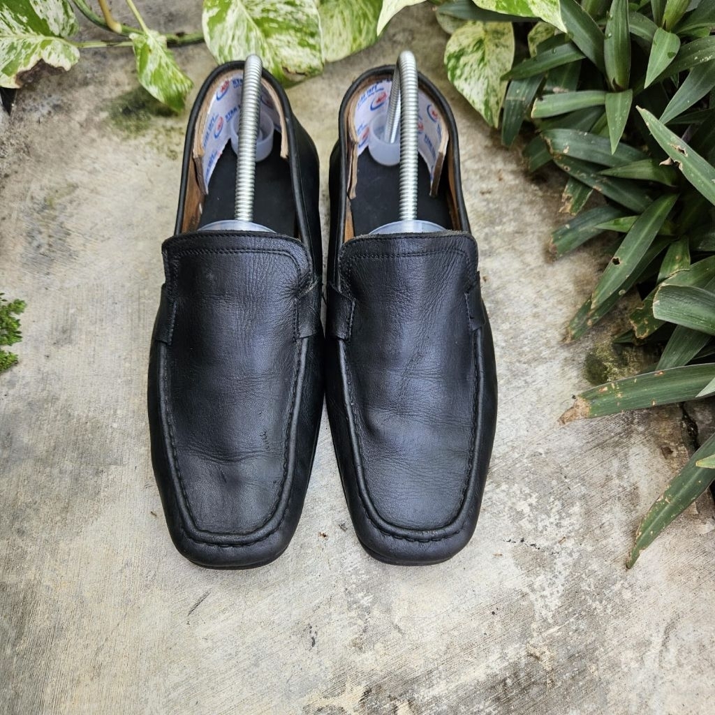 sepatu loafer second crocodile size 40(26cm)