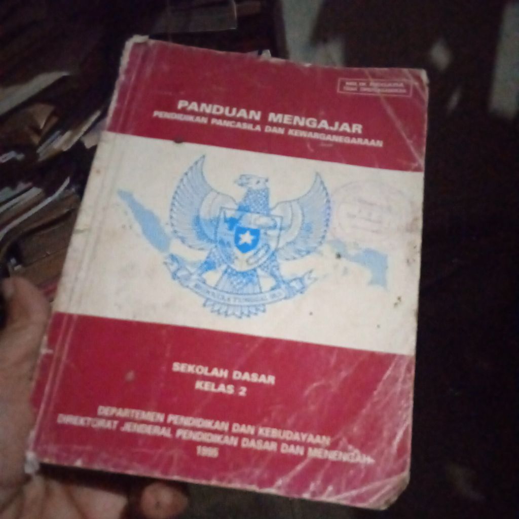 buku Panduan Mengajar Pendidikan Pancasila dan kewarganegaraan SD kelas 2, buku 0riginal jadul
