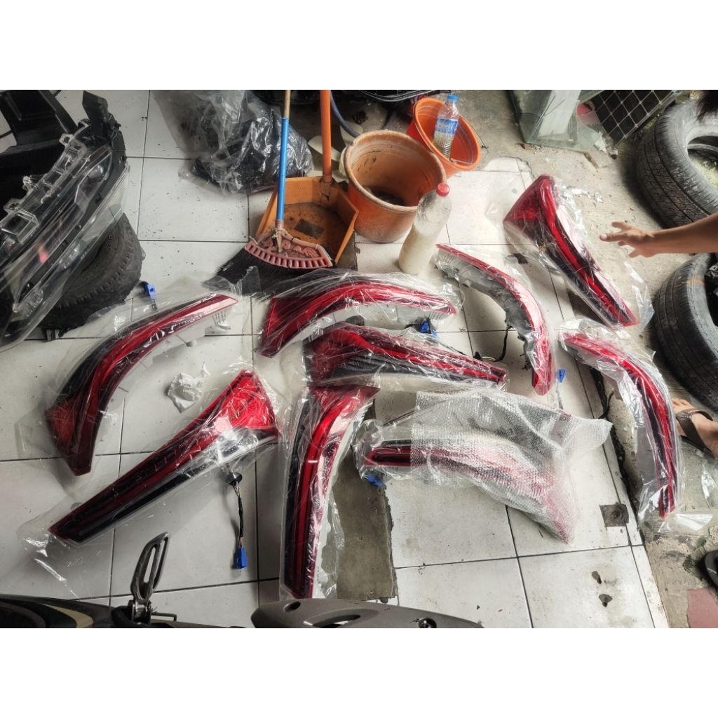 stoplamp wuling almaz original